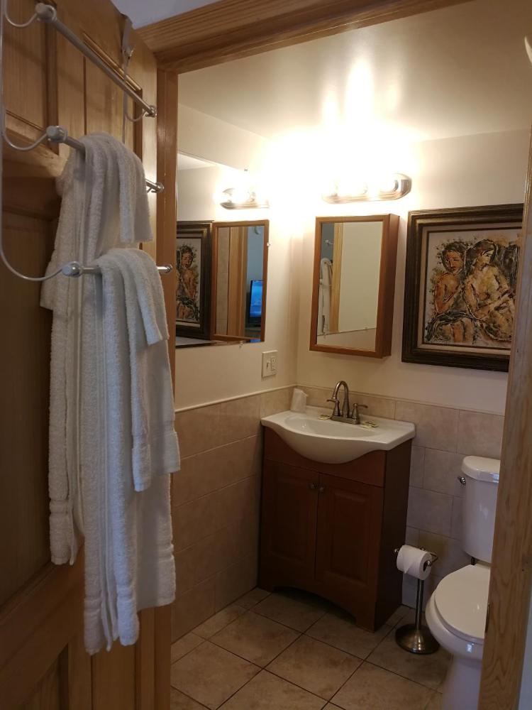 Queen Room - Disability Access