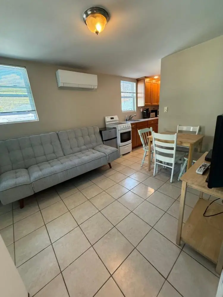 One-Bedroom Suite